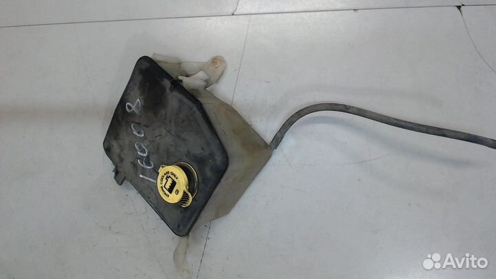 Бачок расширительный Jeep Grand Cherokee, 2005