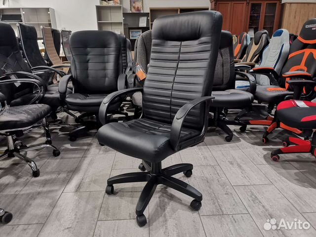 Компьютерное кресло офисное новое