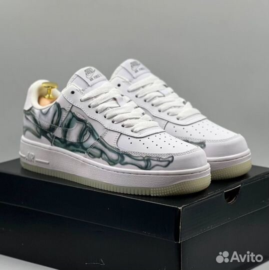 Кроссовки женские Nike Air Force 1 Skeleton Qs