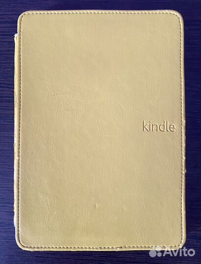 Электронная книга Amazon Kindle Touch Wi-Fi