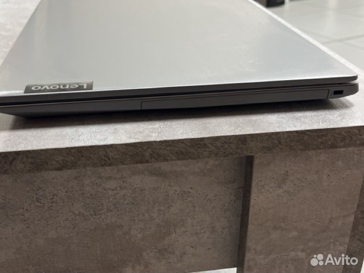 Lenovo L340 (Ryzen5-3500U,SSD120;4гб;Vega8)