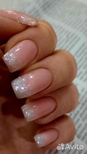 Маникюр, педикюр, укрепление, наращивание ногтей