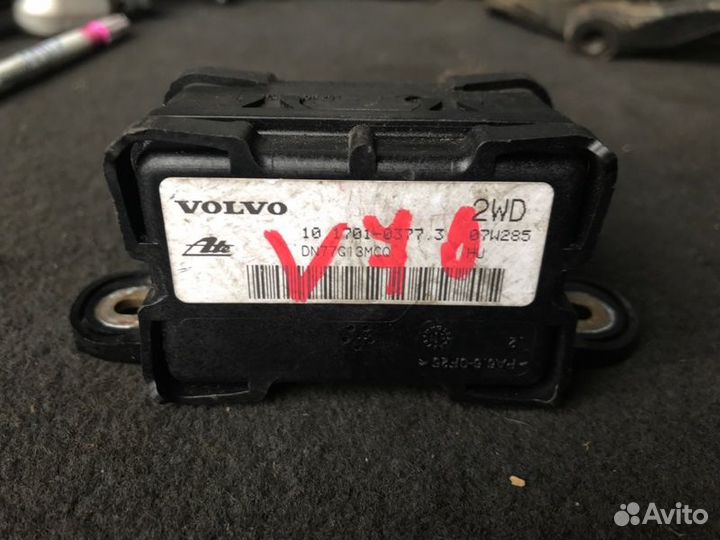 Датчик ускорения Volvo V70