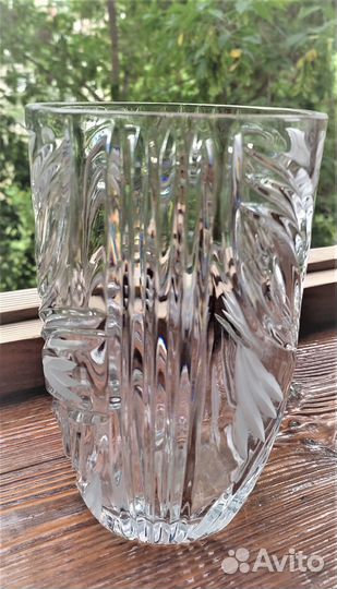 Хрустальная ваза для цветов