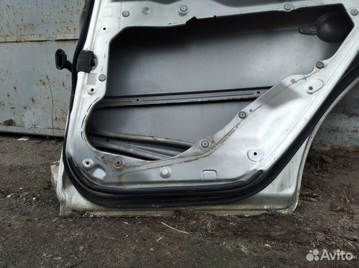 Дверь Мазда 6 GG задняя правая