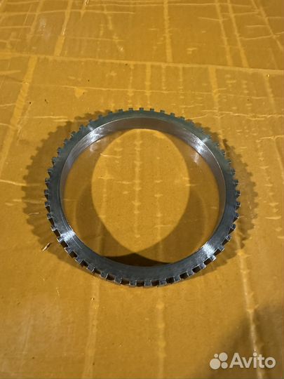 Кольцо ABS переднее Nissan Cabstar F24