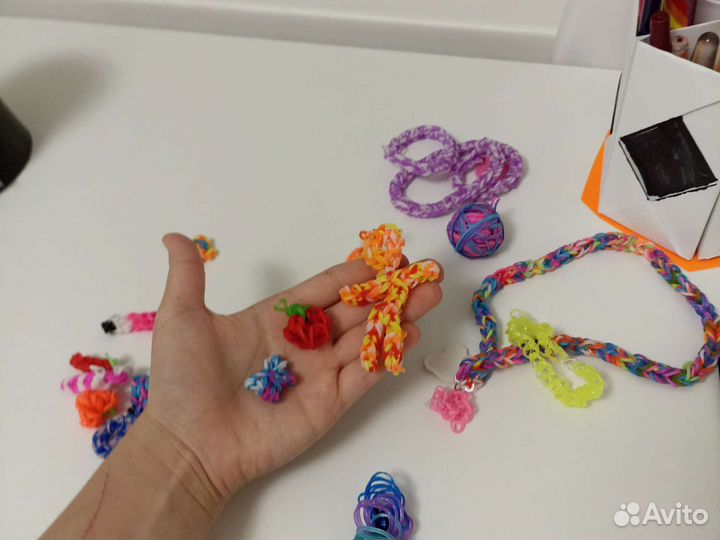 Украшения из резинок ручной работы