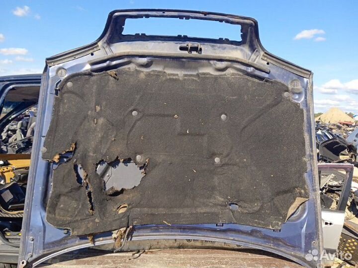 Капот Volvo S40 1995 (б/у)