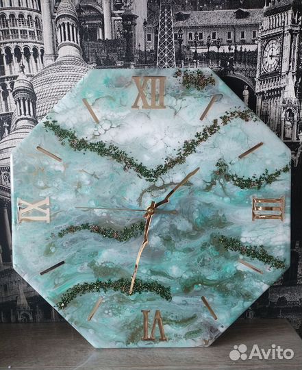 Часики из эпоксидной смолы