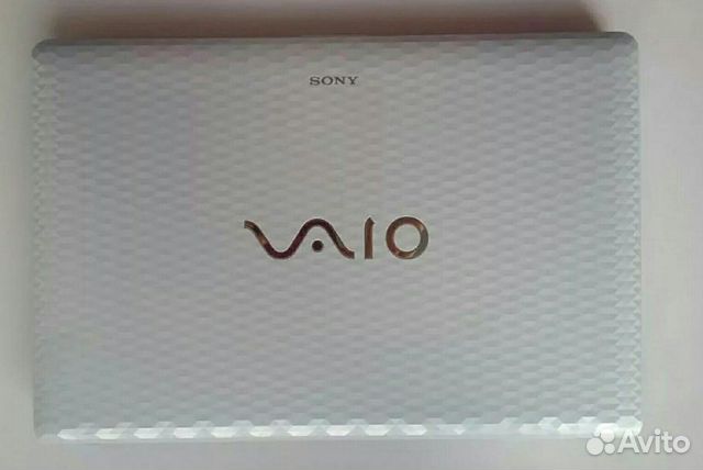 Крышка экрана матрицы от Sony vaio 71C12V
