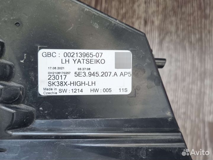 Задний фонарь