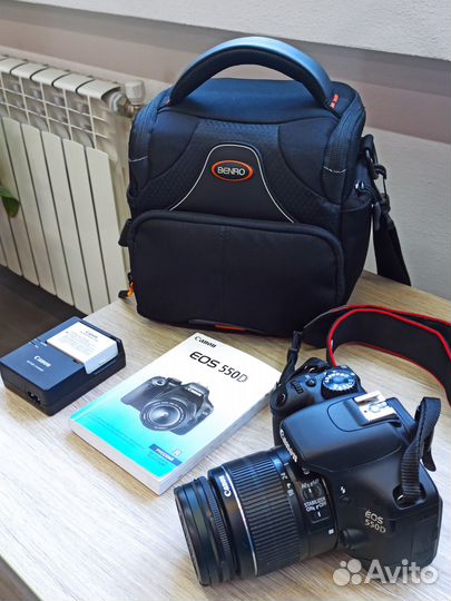 Фотоаппарат Canon EOS 550D
