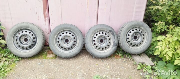 R16 Nokian Tyres Nordman 7 205/60, PCD 5x114.3 DIA 67.1