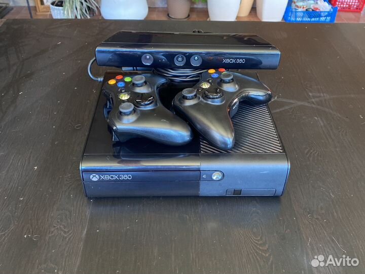 Xbox 360 slim E 250gb прошит