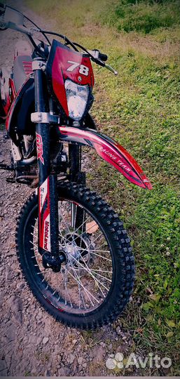 Эндуро 300 кубов