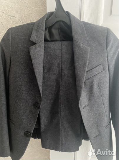 Школьный костюм