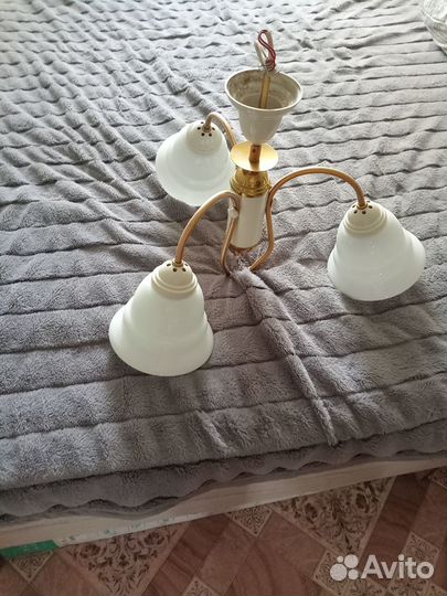 Люстра потолочная бу