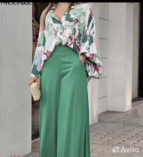 Брючный костюм женский летний 54,56