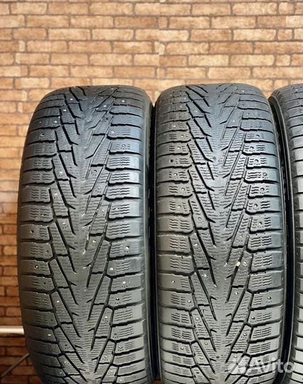 Nokian Tyres Hakkapeliitta 7 SUV 285/60 R18