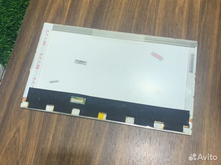 Матрица 15.6 обычная 40pin (глянец)