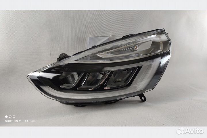 Renault clio IVлевая фара full led комплектная