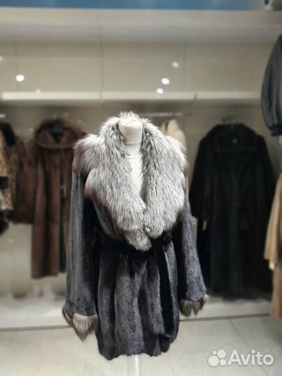 Шуба норковая с лисой новая 46 48 размер