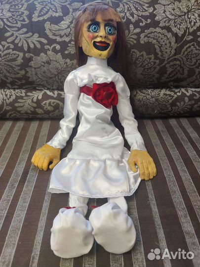 Кукла Анабель из заклятия. Кукла страшная