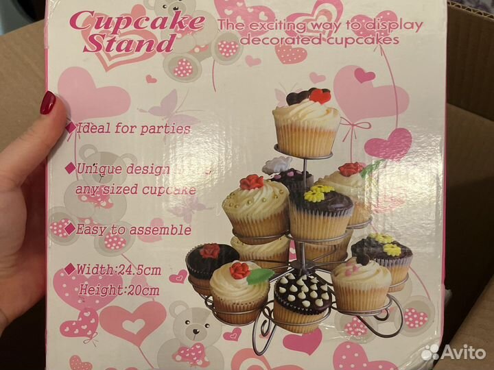 Металлическая подставка для капкейков