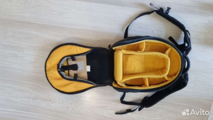 Зеркальный фотоаппарат Canon EOS1D Mark II