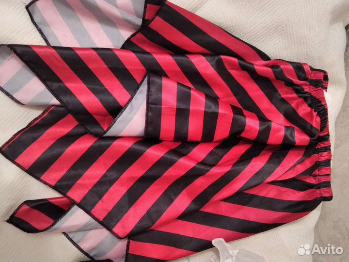 Костюм пиратки новый