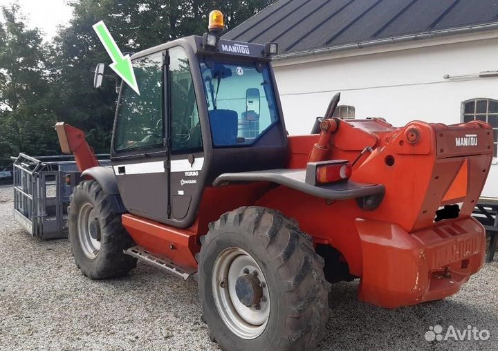 Стекло левое дверное Manitou MT 1740 SL Turbo