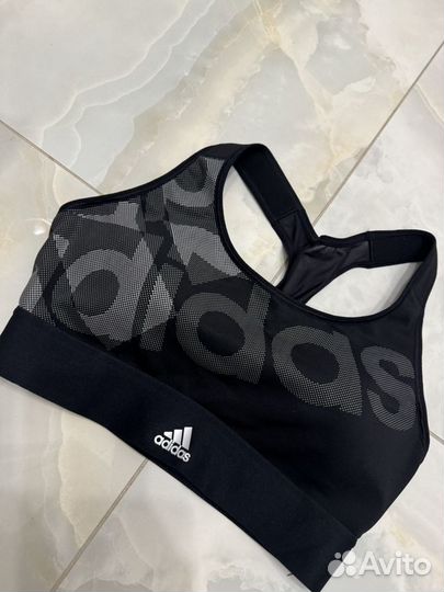 Спортивный топ Adidas