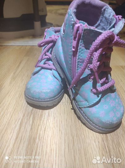 Ботинки детские 24 размер
