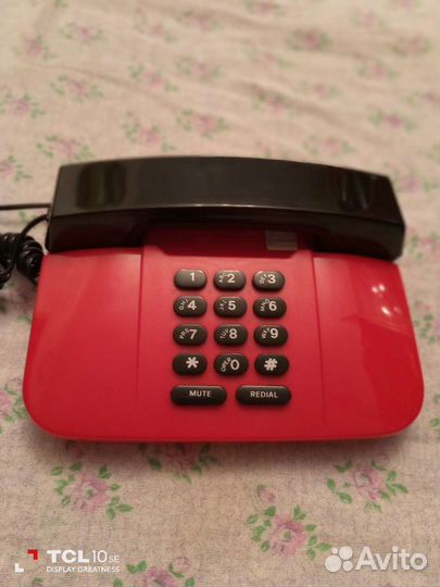 Телефон Новый