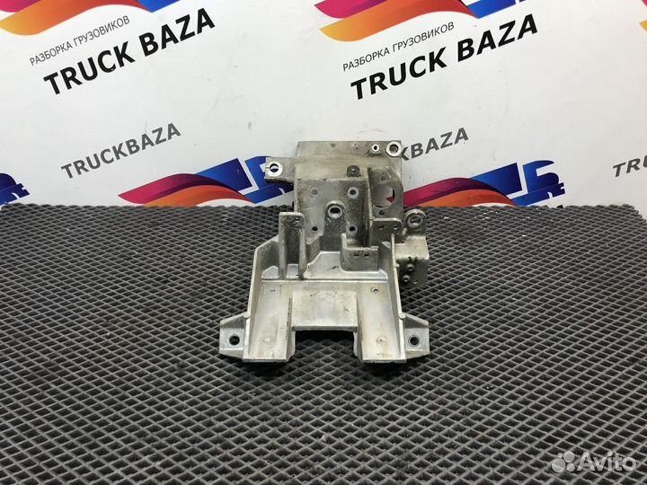 Блок педалей Renault Magnum