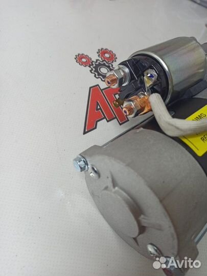 Стартер Mazda R2 12V 10 Зубьев Rfih18400