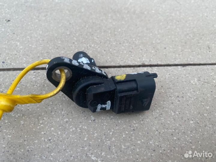 Датчик распредвала Hyundai Solaris