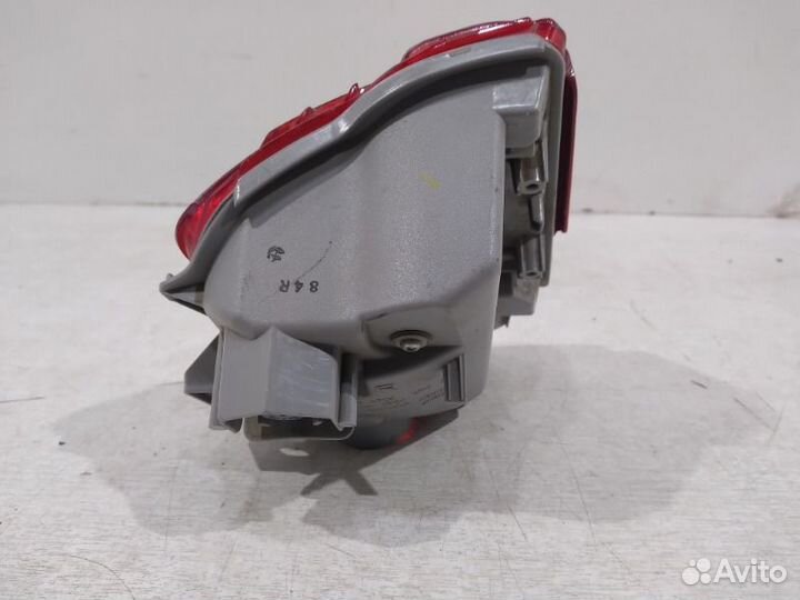 Фонарь противотуманный задний правый Toyota Land