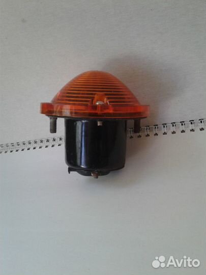 Указатель поворота газ,зил,уаз желтый СССР