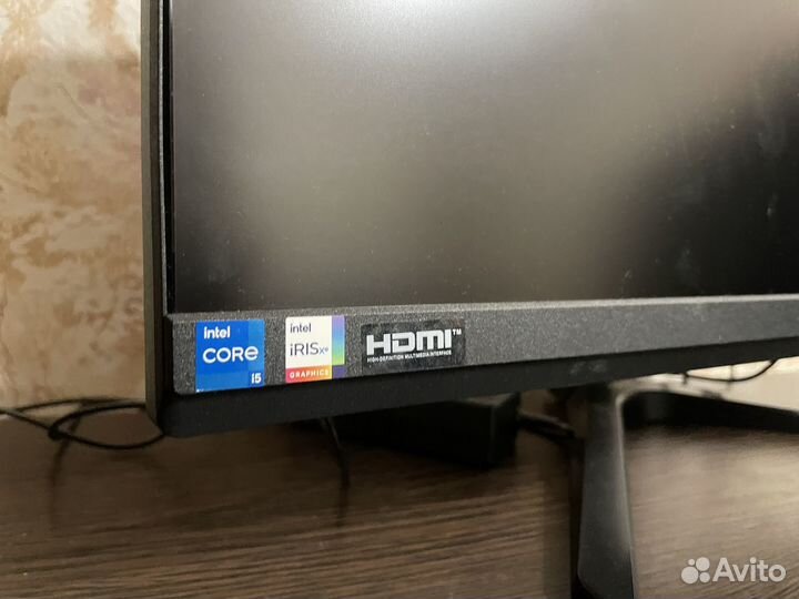 Моноблок Acer C24 1800 с графикой iris x