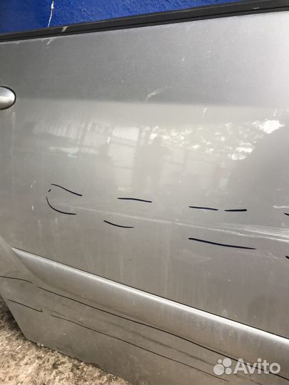 Задняя правая дверь Ford Focus 1