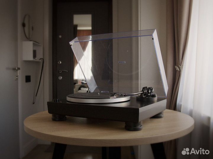 Виниловый проигрыватель Audio-Technica AT-LP5