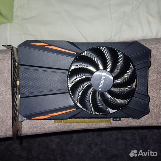 Видеокарта rx560 4gb