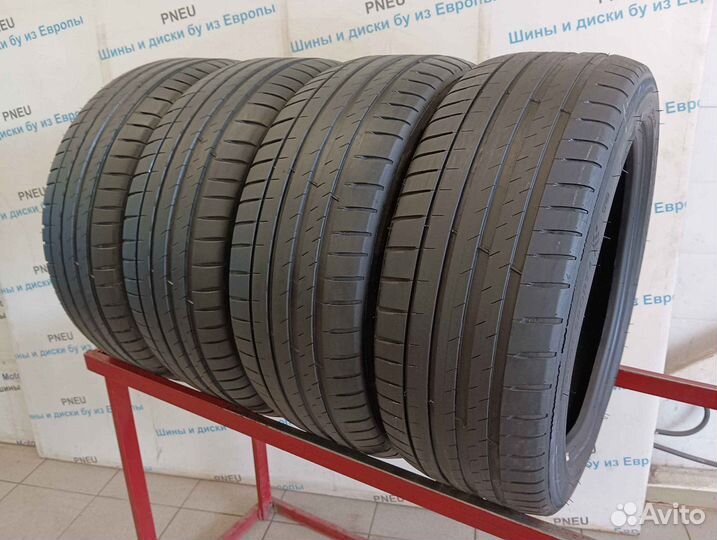 Michelin Pilot Sport 4 235/45 R18 98Y