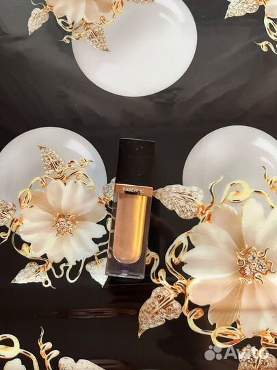 Перламутровые водостойкие тени для глаз новые