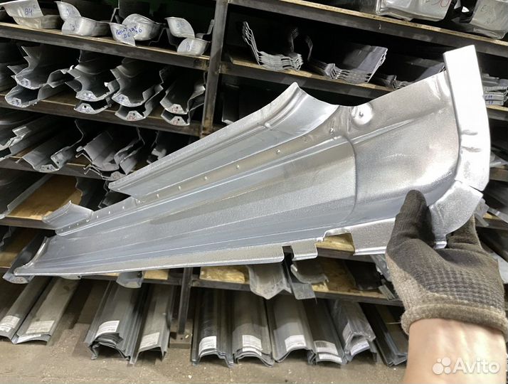 Порог левый Peugeot 307 2001-2008 (Klokkerholm)