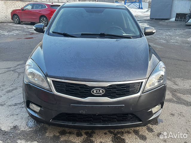 Автомобиль на запчасти Kia Ceed 1 ED 2010