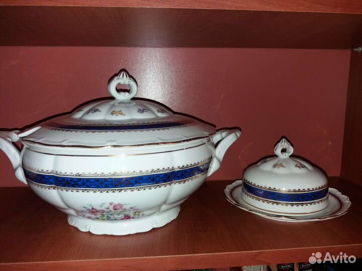 Супница и сахарница