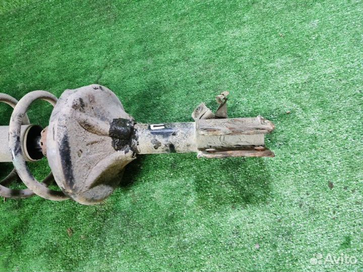 Стойка передняя правая Mitsubishi Lancer 9 седан