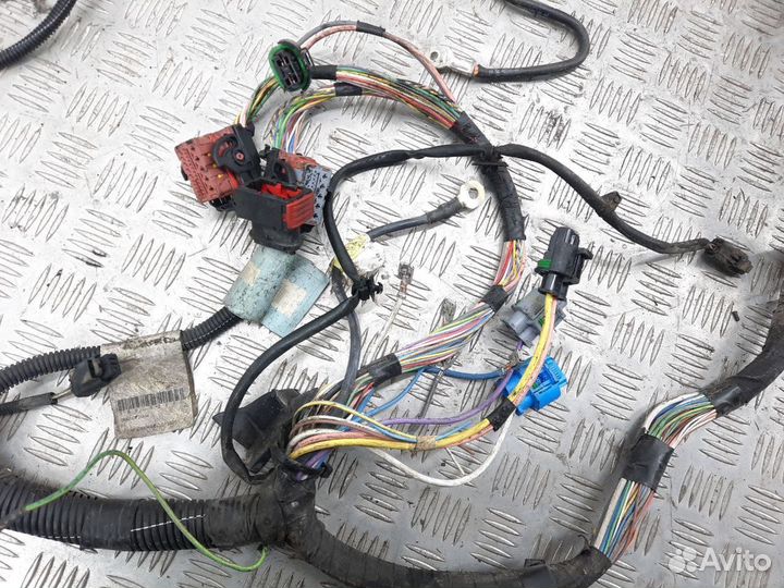 Проводка мот отсека 2.0 mjet Peugeot Expert 07+